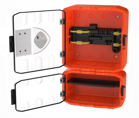 Wall-mounted rescue kit - 36 kV